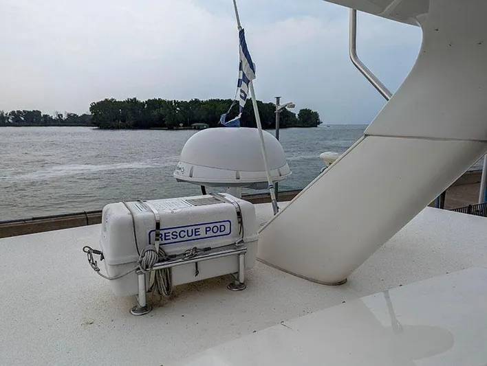 Lake Life Yacht Photos Pics 