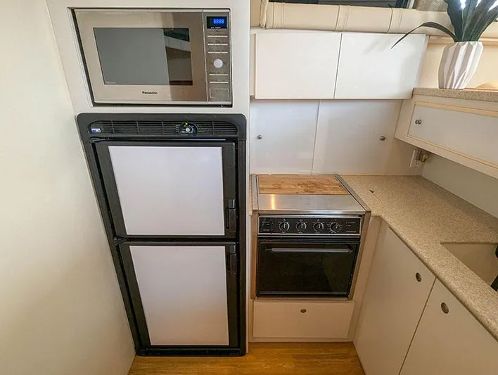 Lake Life Yacht Photos Pics 