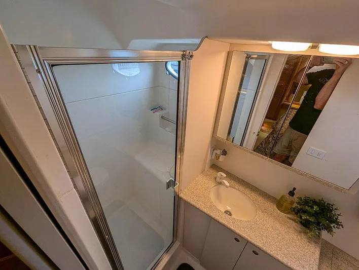 Lake Life Yacht Photos Pics 