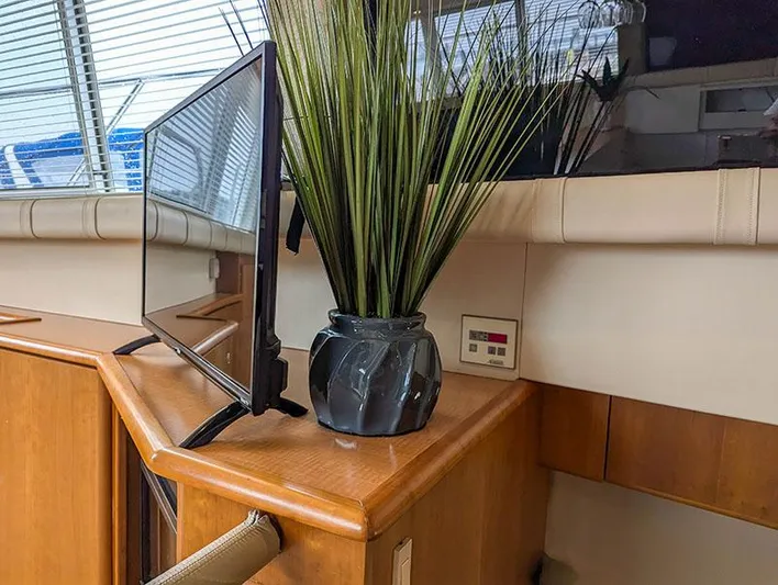 Lake Life Yacht Photos Pics 