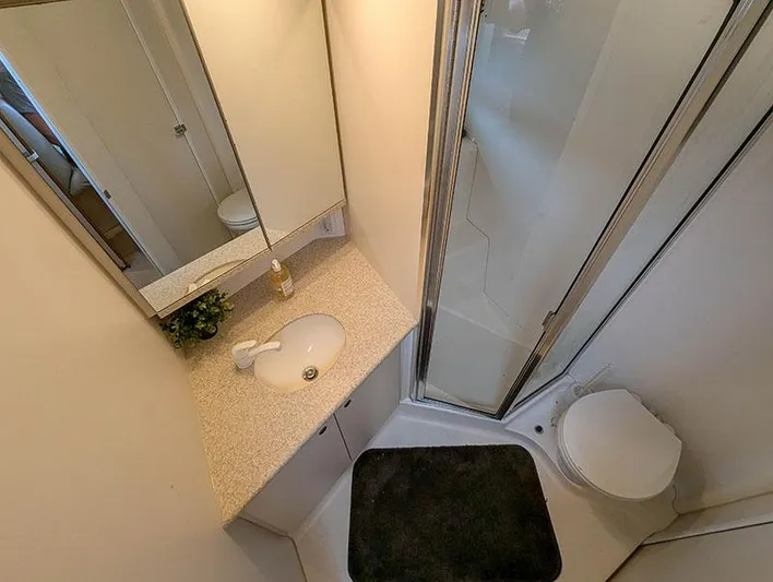 Lake Life Yacht Photos Pics 