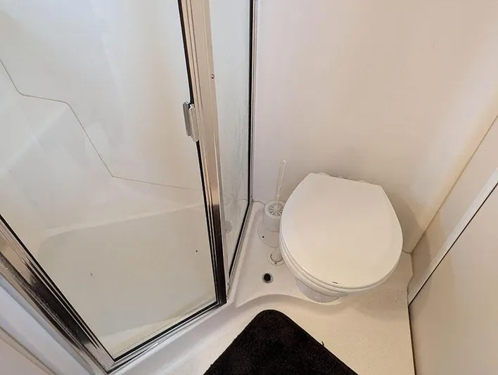 Lake Life Yacht Photos Pics 