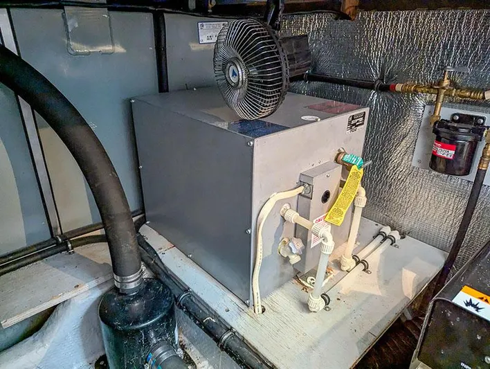 Lake Life Yacht Photos Pics 