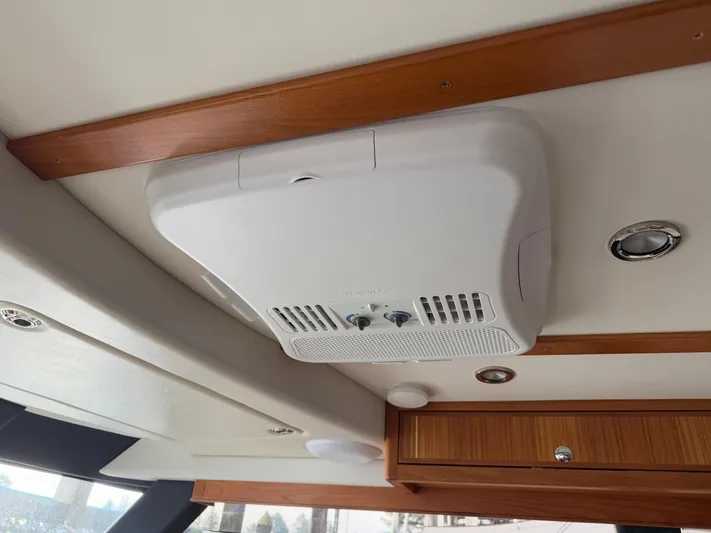 Arcturus Yacht Photos Pics 