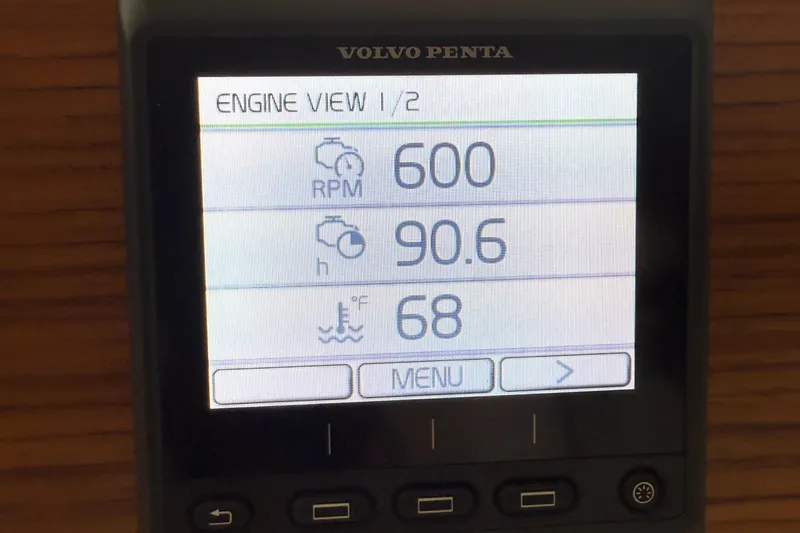 Arcturus Yacht Photos Pics 