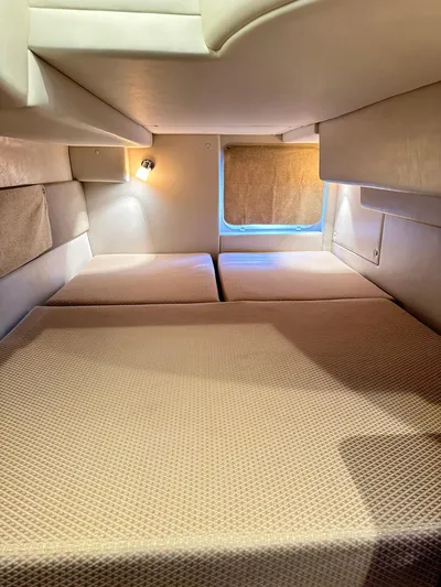 Arcturus Yacht Photos Pics 