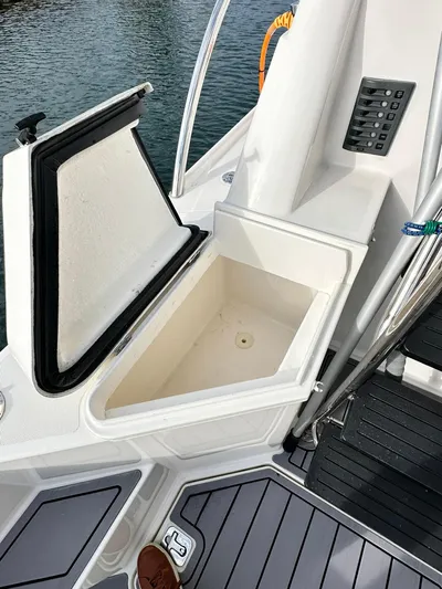 Arcturus Yacht Photos Pics 