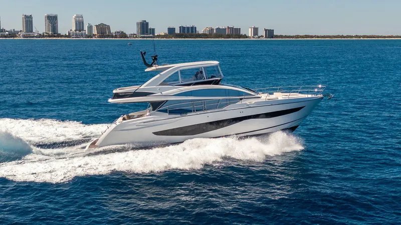Thunder Road Yacht Photos Pics 