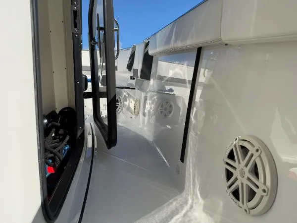 272-514 Sebastian Brokerage Yacht Photos Pics 