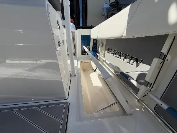 272-514 Sebastian Brokerage Yacht Photos Pics 