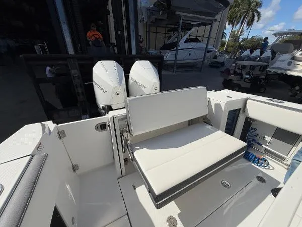 272-514 Sebastian Brokerage Yacht Photos Pics 