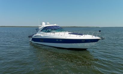 2005 50' Cruisers-500 Express Motor Yacht Orange Beach, AL, US