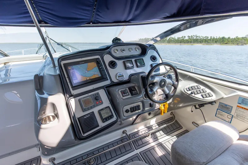 Gratitude Yacht Photos Pics 2005 50' Cruisers 500 Express Gratitude Helm