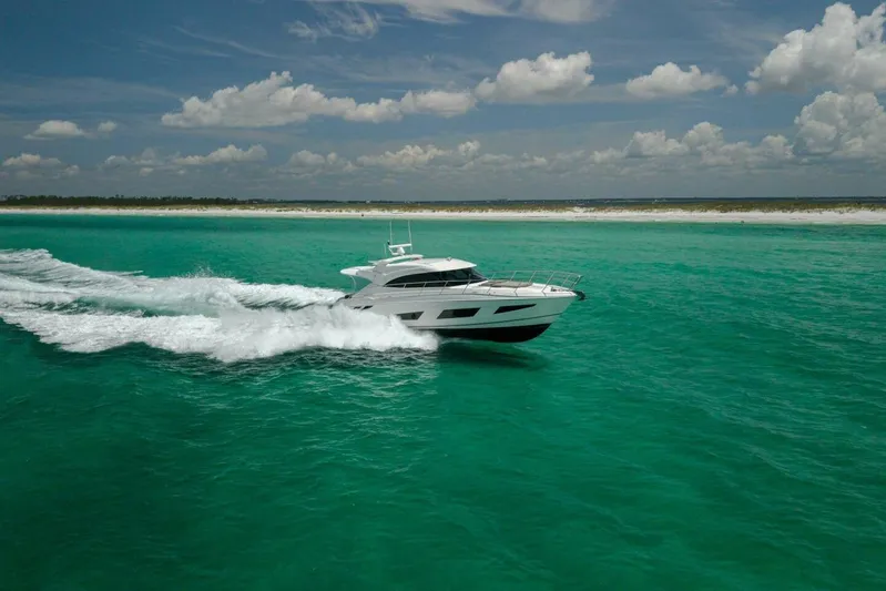 Runaway Island Yacht Photos Pics 2018 Riviera 4800 Sport Yacht- Runaway Island