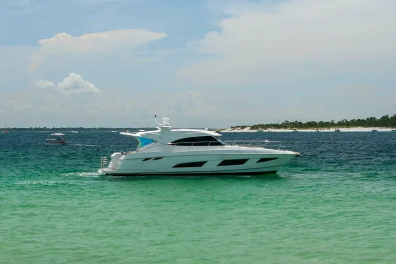 Runaway Island Yacht Photos Pics 2018 Riviera 4800 Sport Yacht- Runaway Island
