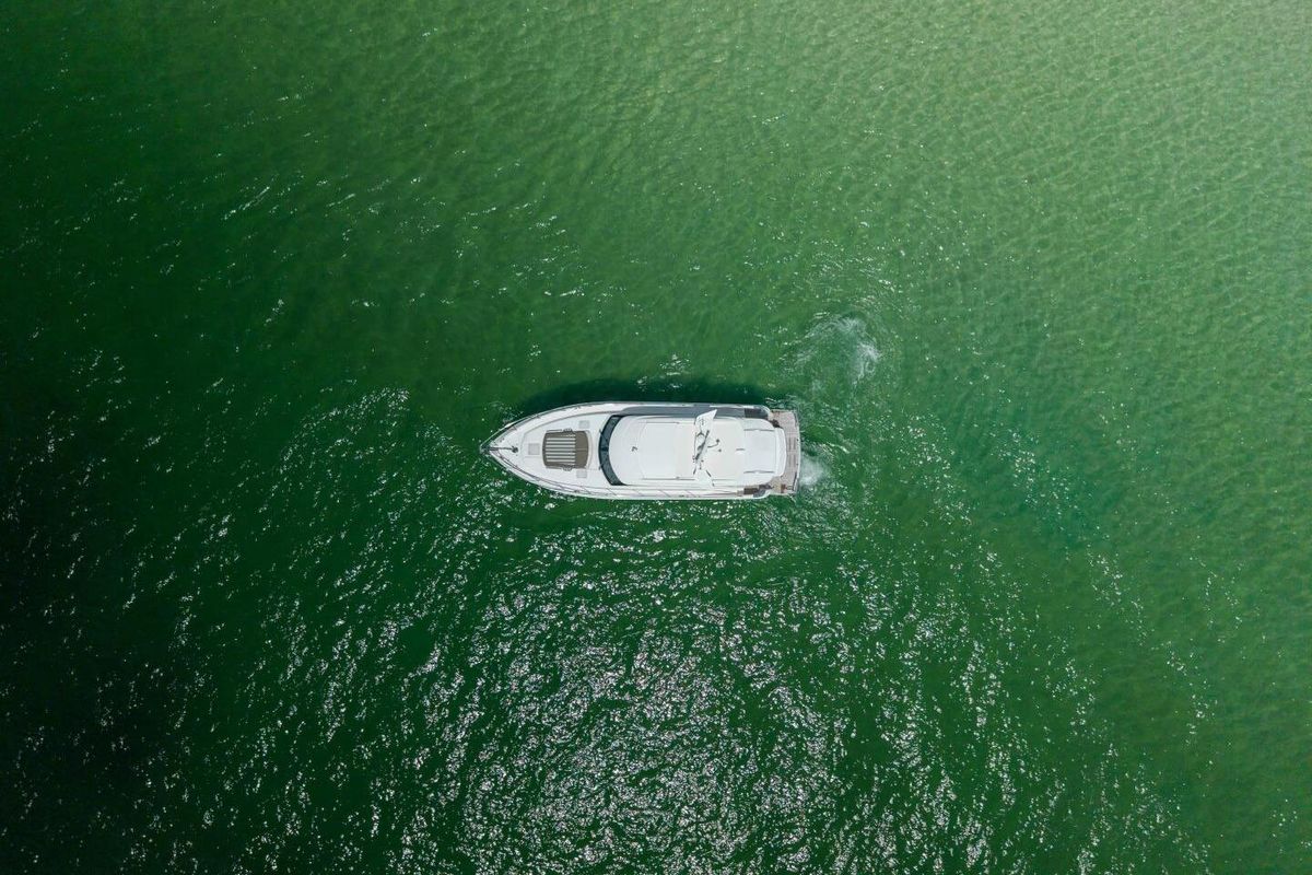 2018 Riviera 48 