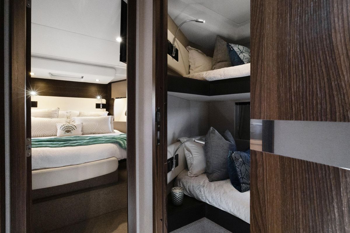 2019 Azimut 52 
