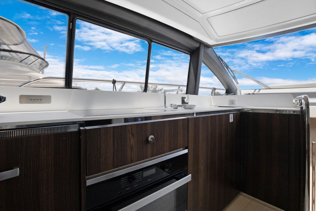 2019 Azimut 52 