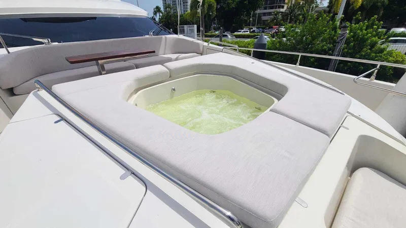 Golden 3 Yacht Photos Pics Luxury yacht Dominator 800 (2015) with a built-in jacuzzi on deck.