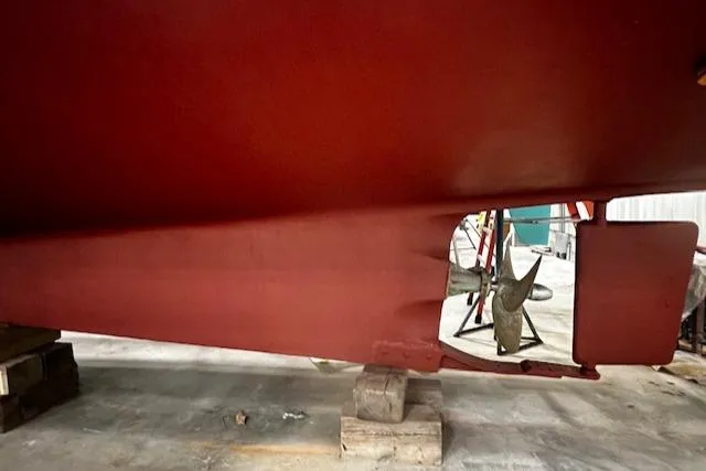 North Star Yacht Photos Pics 1984 Grand Banks Trawler hull and propeller in dry dock.