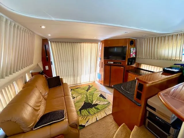 "kimberly Cay" Yacht Photos Pics Interior of 2003 Carver 360 Sport Sedan with leather seating and modern amenities.