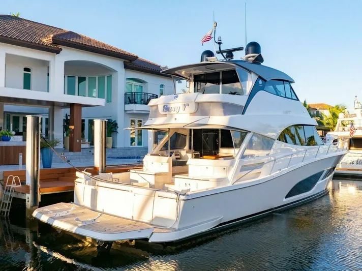  Yacht Photos Pics 2023 Riviera 64 Sports Motor Yacht - Image 6