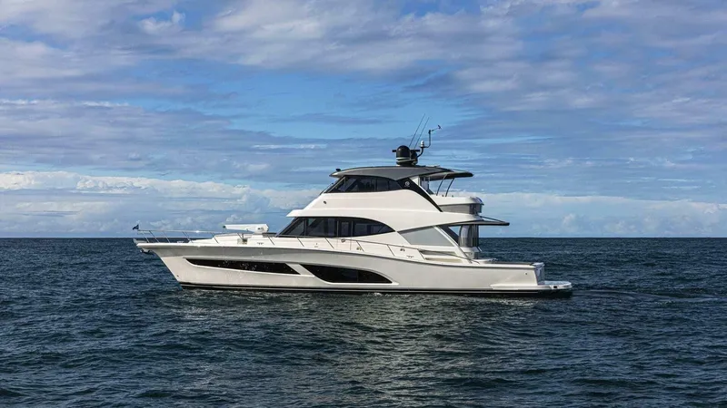  Yacht Photos Pics 2023 Riviera 64 Sports Motor Yacht - Image 2