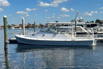 Robertson 3500 Custom Sportfish