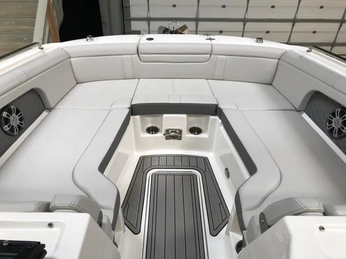  Yacht Photos Pics 2025 Sea Ray SDX 290 boat interior with spacious seating and modern design.