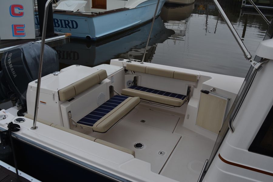 2020 Ranger Tugs R-27