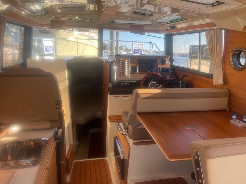 2020 Ranger Tugs R-27