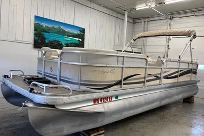 Premier 225 Legend ES