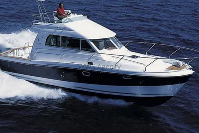 2007 Beneteau Antares 10.80