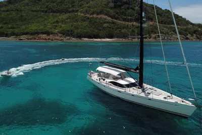 2008 Oyster 72