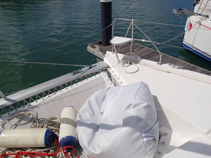 Bendigo Yacht Photos Pics Leopard 40 catamaran deck with ropes and fenders, docked in calm waters, 2021 model.