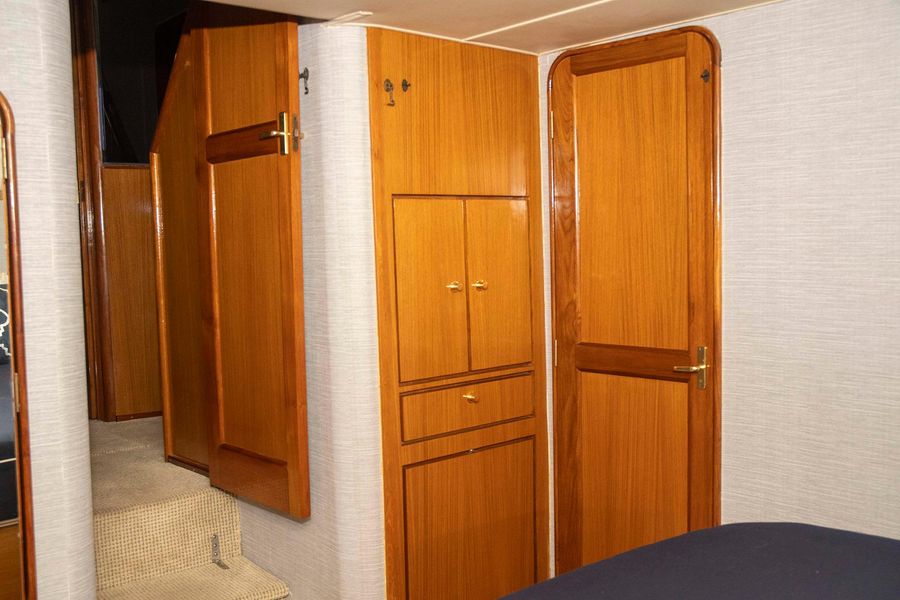 1997 Ocean Yachts 60 Enclosed Bridge