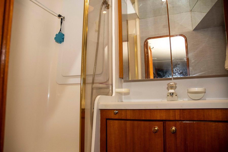 1997 Ocean Yachts 60 Enclosed Bridge