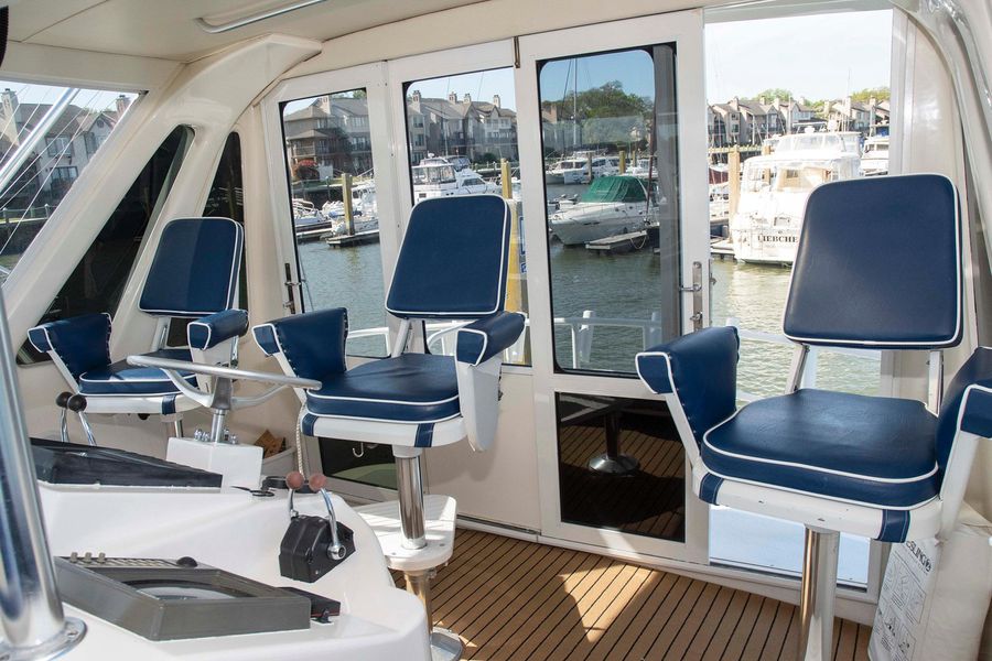 1997 Ocean Yachts 60 Enclosed Bridge