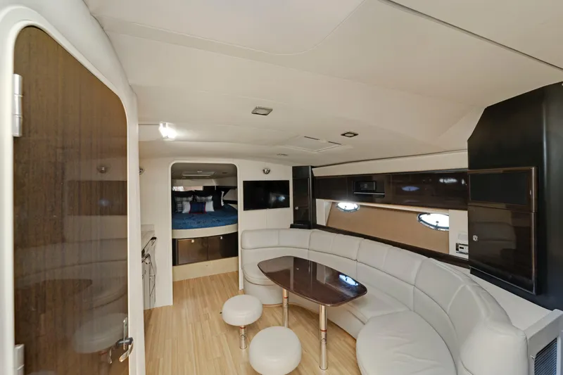 Dream Boat Yacht Photos Pics Interior of 2016 Formula 40 PC yacht with modern seating and dining area.