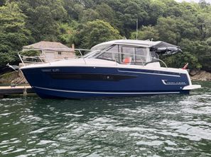 2022 Jeanneau Merry Fisher 895 Offshore