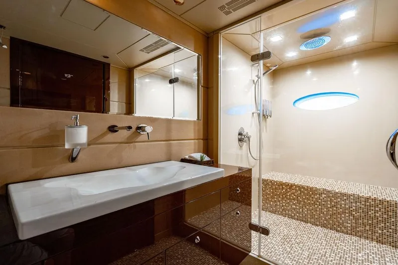 True North Yacht Photos Pics 