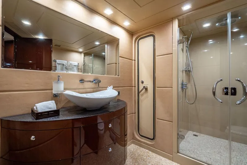 True North Yacht Photos Pics 