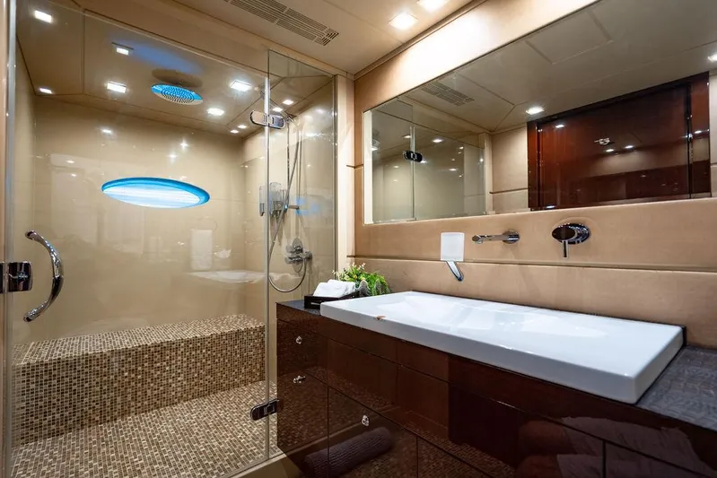 True North Yacht Photos Pics 