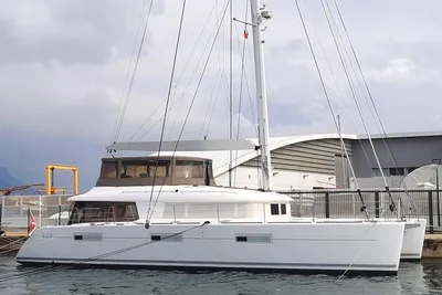 Lagoon 620