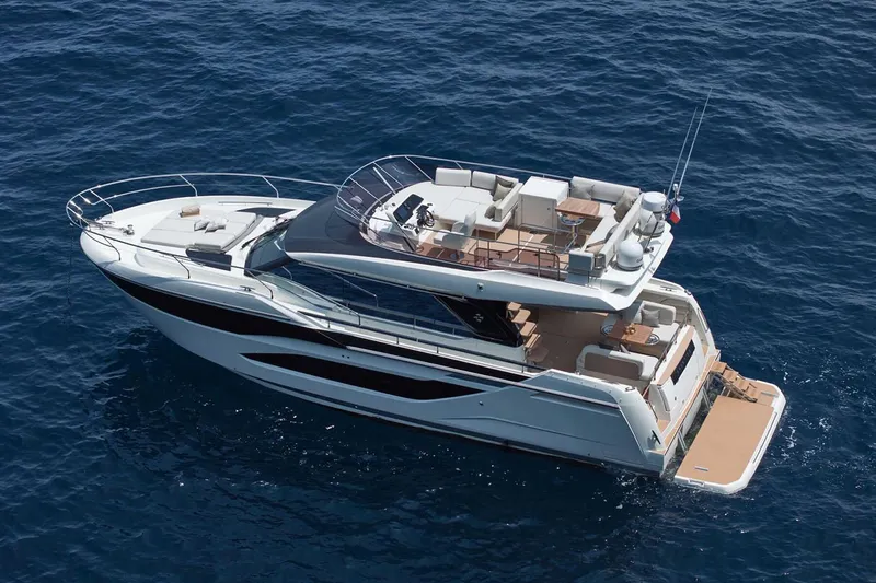  Yacht Photos Pics Manufacturer Provided Image