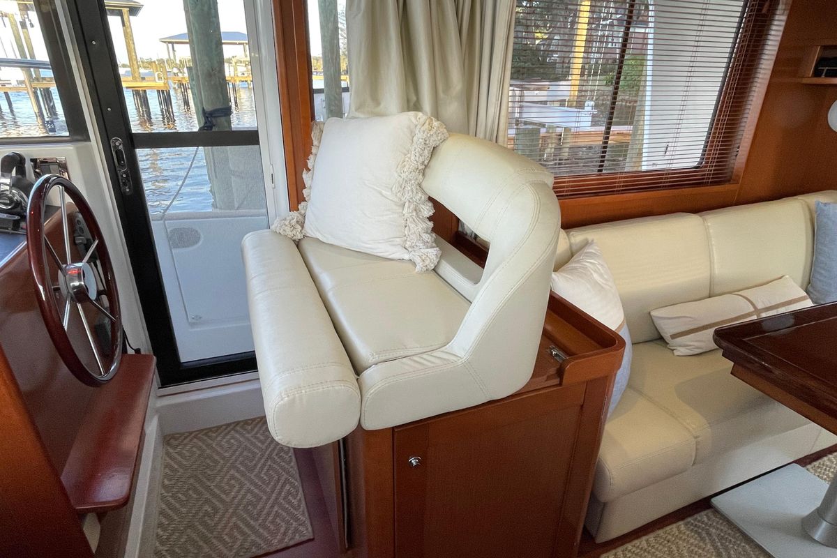2013 Beneteau 44 