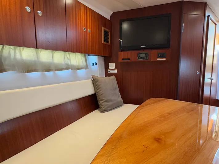 Cadence Yacht Photos Pics 