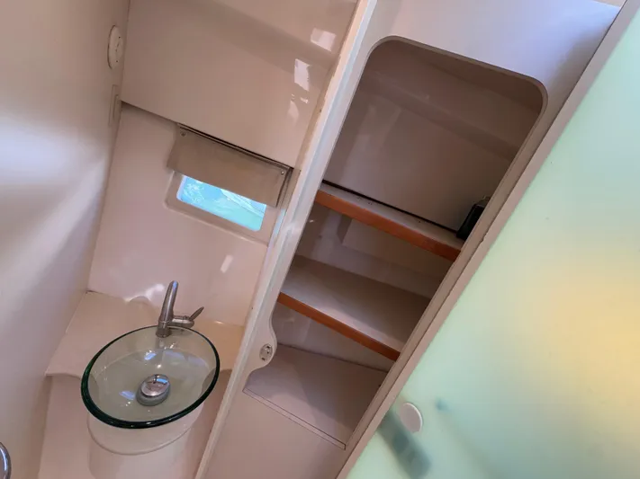 Cadence Yacht Photos Pics 