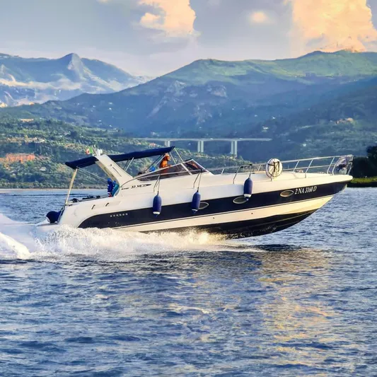 Piccopi Yacht Photos Pics Mano Marine 32.50 Sport