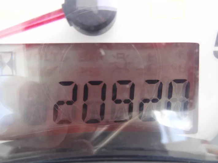 Maupiti Yacht Photos Pics Digital display of Leopard 40, 2019 model, showing 209.20 units.